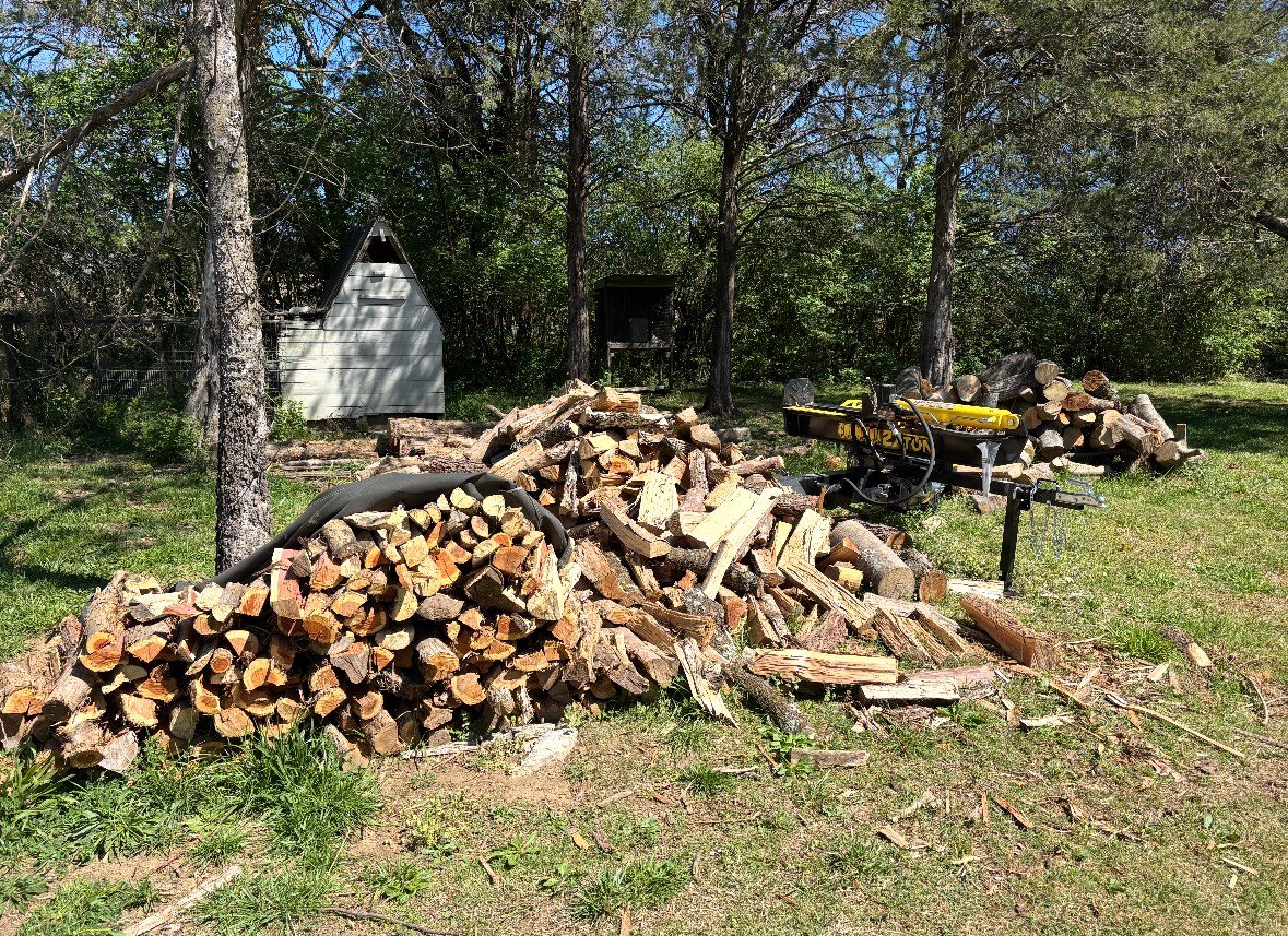High quality seasoned firewood for sale